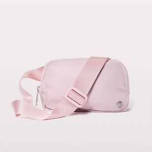 Lululemon everywhere belt bag